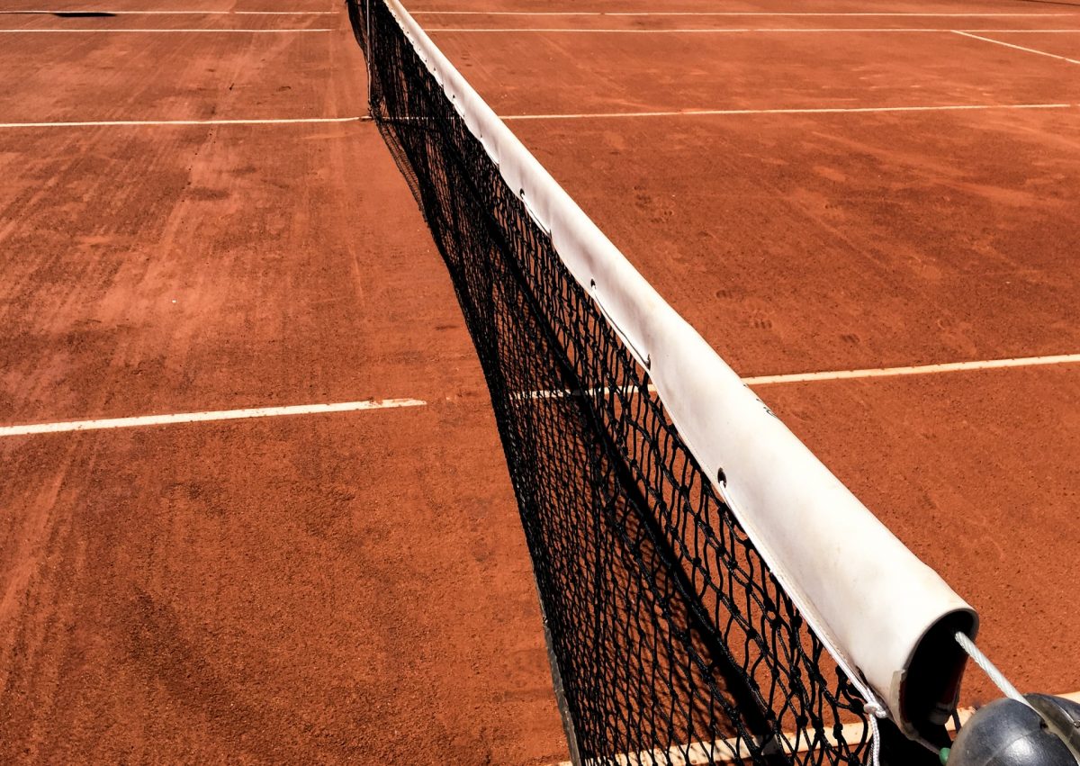 Czy warto zainwestować w szkółkę tenisa?