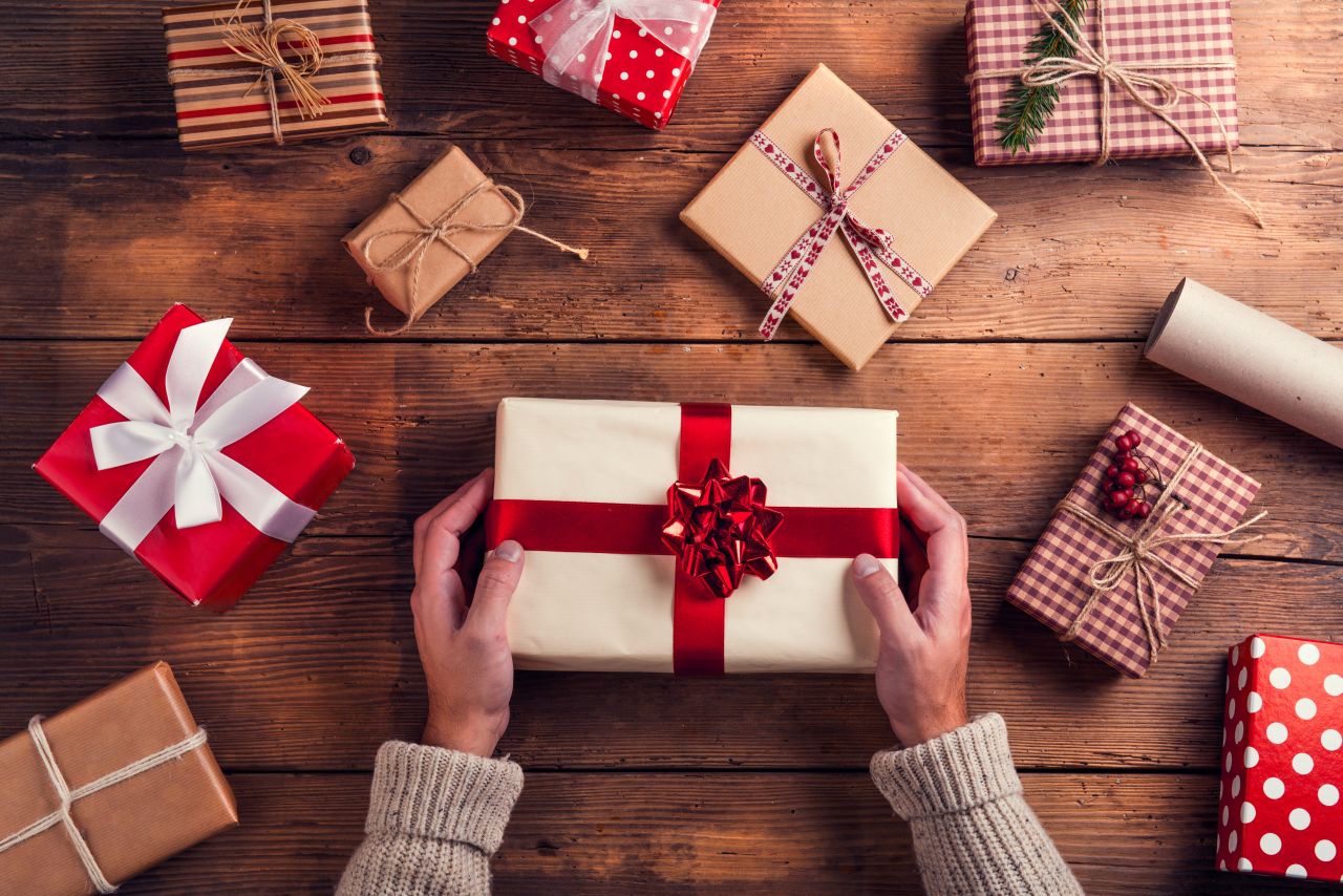 Jakiego typu prezent podarować swoim pracownikom z okazji zbliżających się świąt?